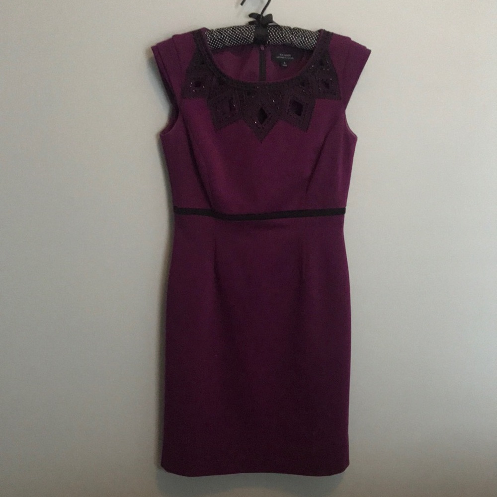 Tahari/Arthur S Levine cocktail dress Size 2